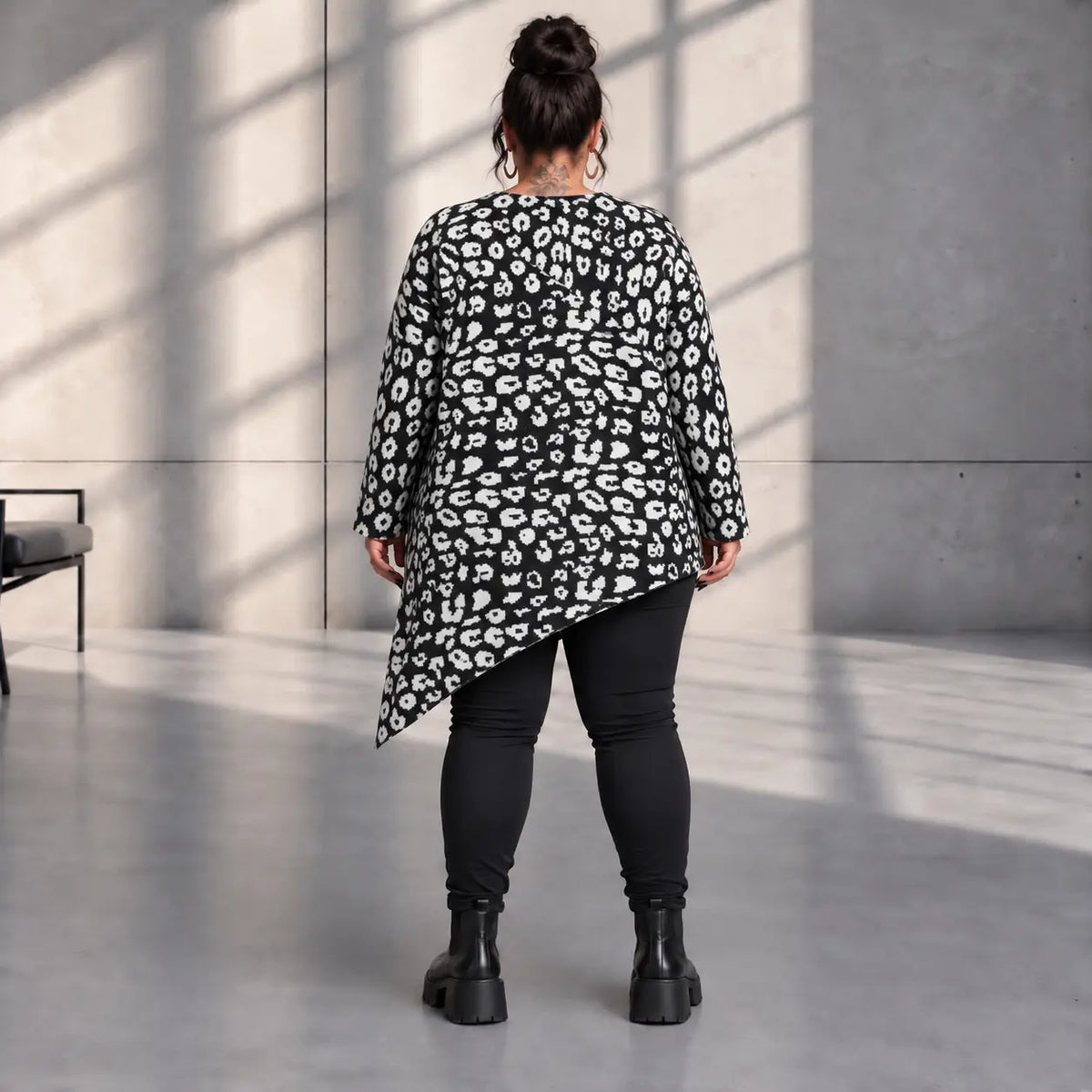 Funky Diva · Shirt · CoolDiva · C456 · BlackWhite
