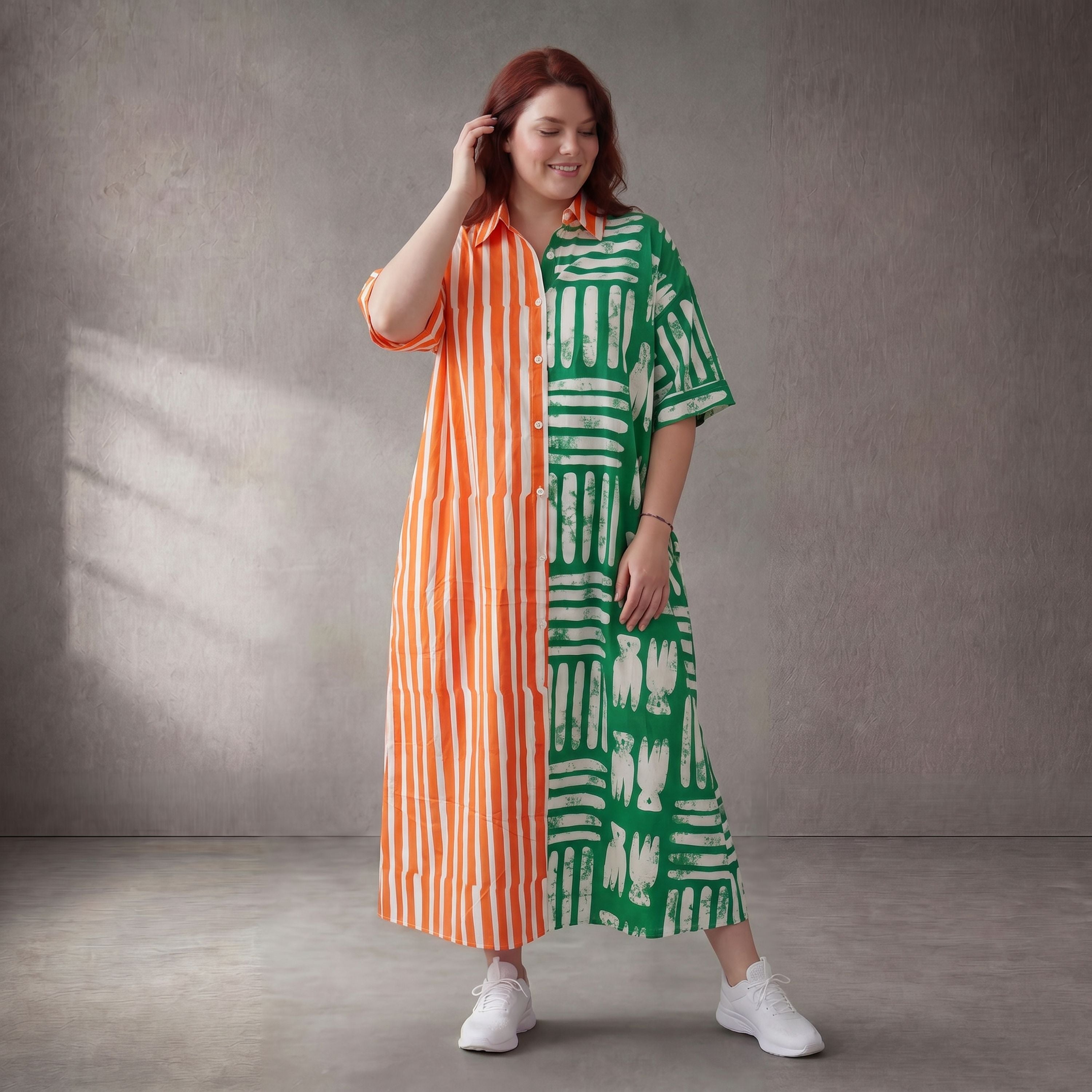 Gestreiftes Baumwoll-Kleid in A-Linie mit Hemdkragen