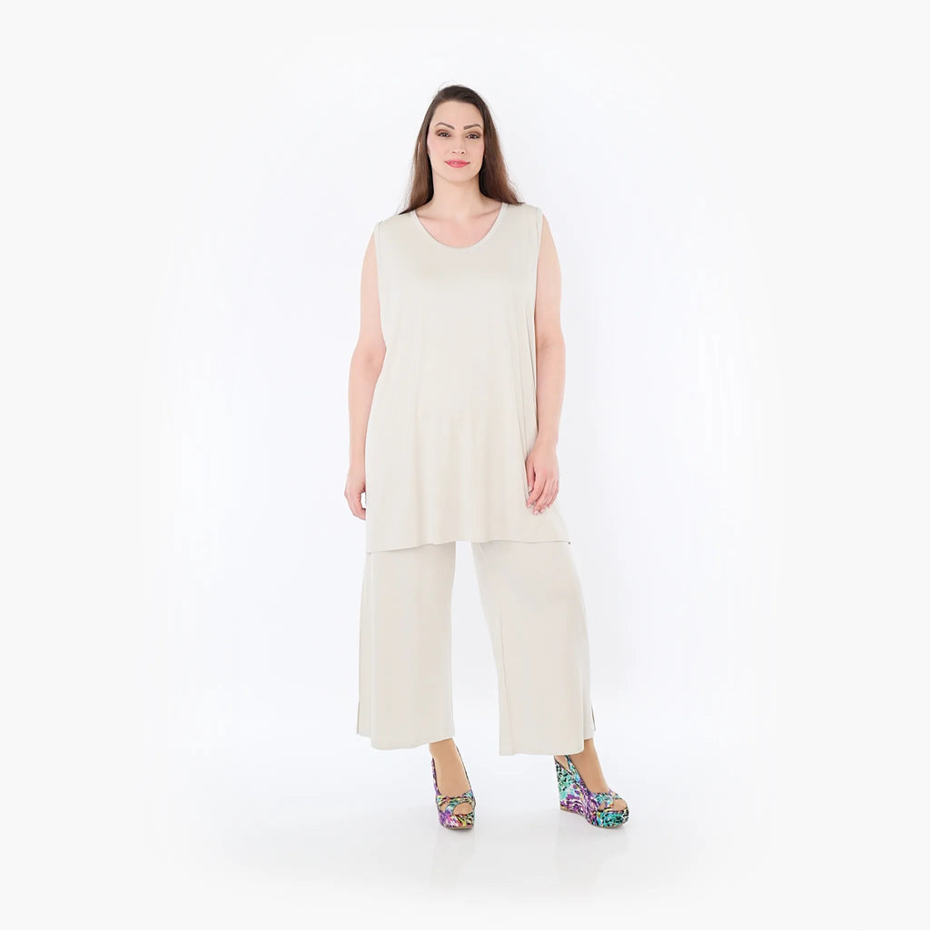 AKH Fashion 225 Trousers, Beige