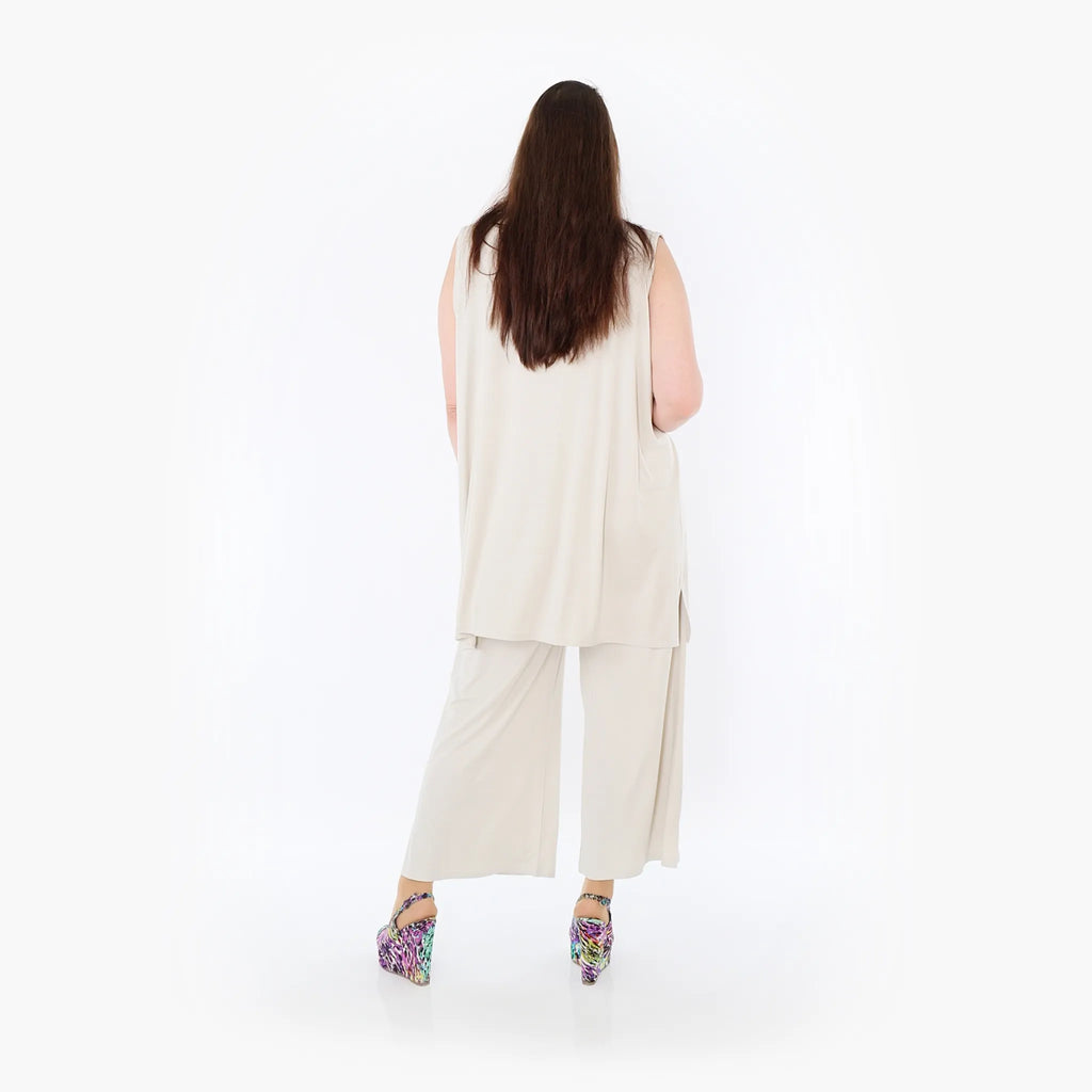 AKH Fashion 225 Trousers, Beige