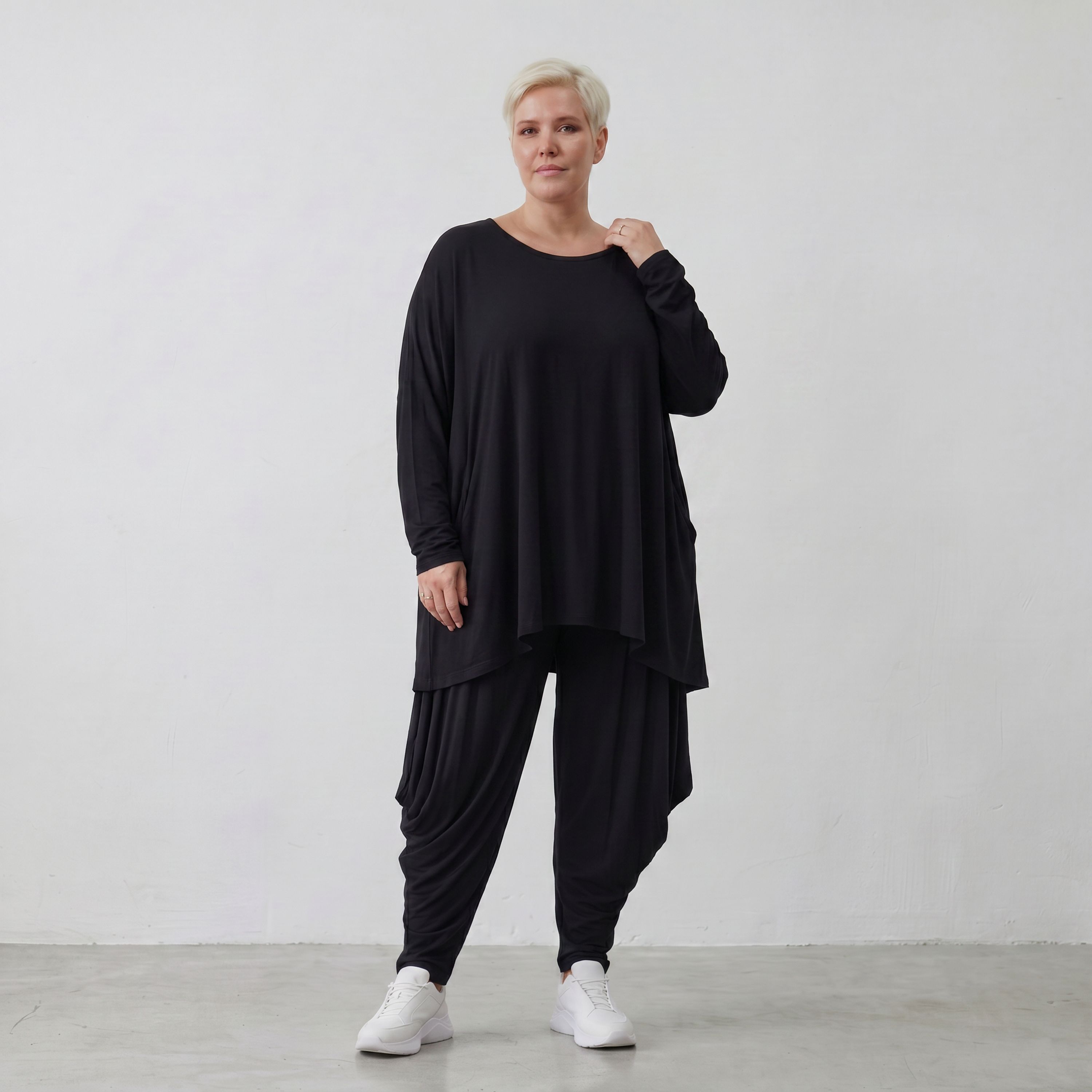AKH Basics · Hose · Skye · 12 · Schwarz