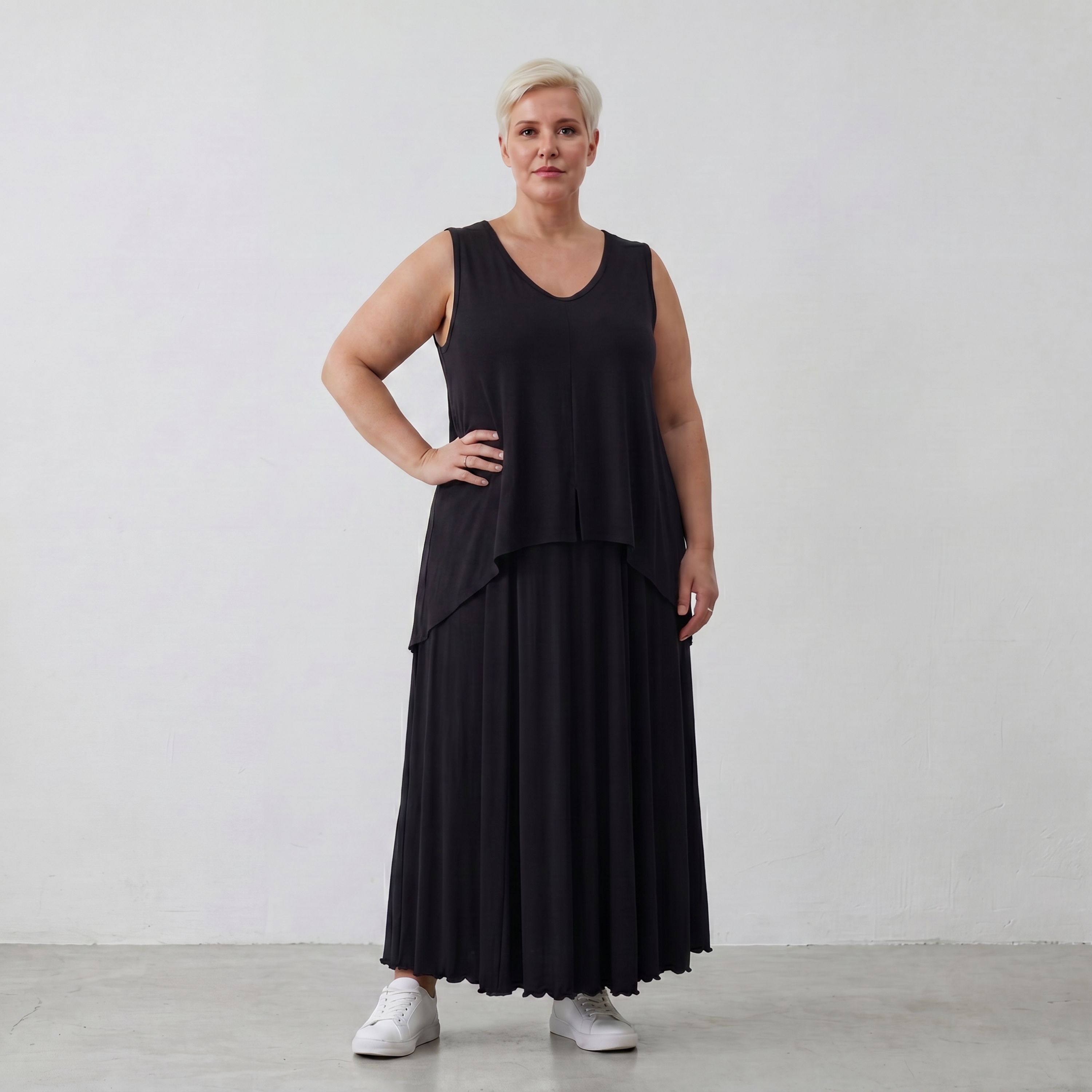 AKH Basics · Überwurf · Skye · 428 · Black