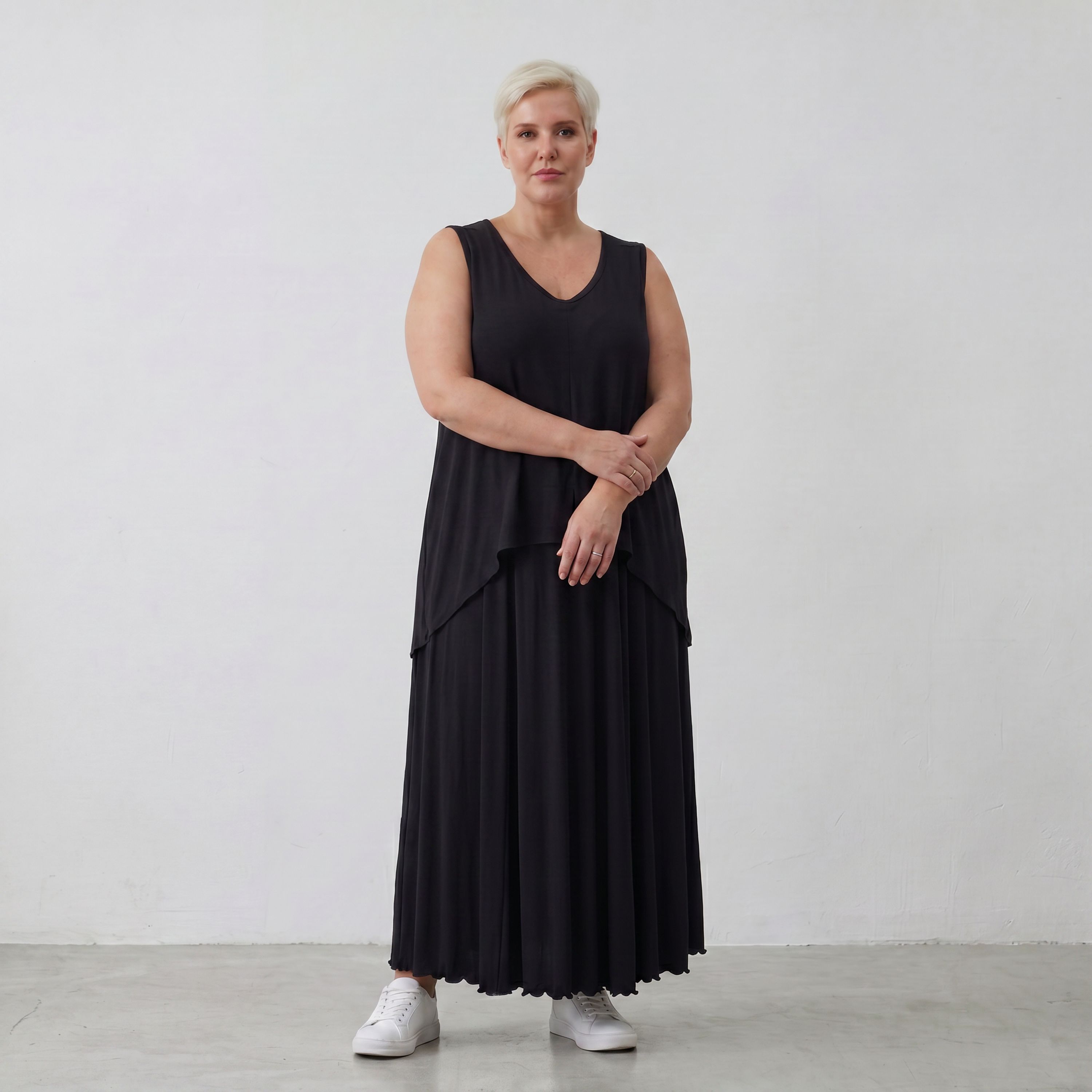 AKH Basics · Rock · Skye · 136 · Black