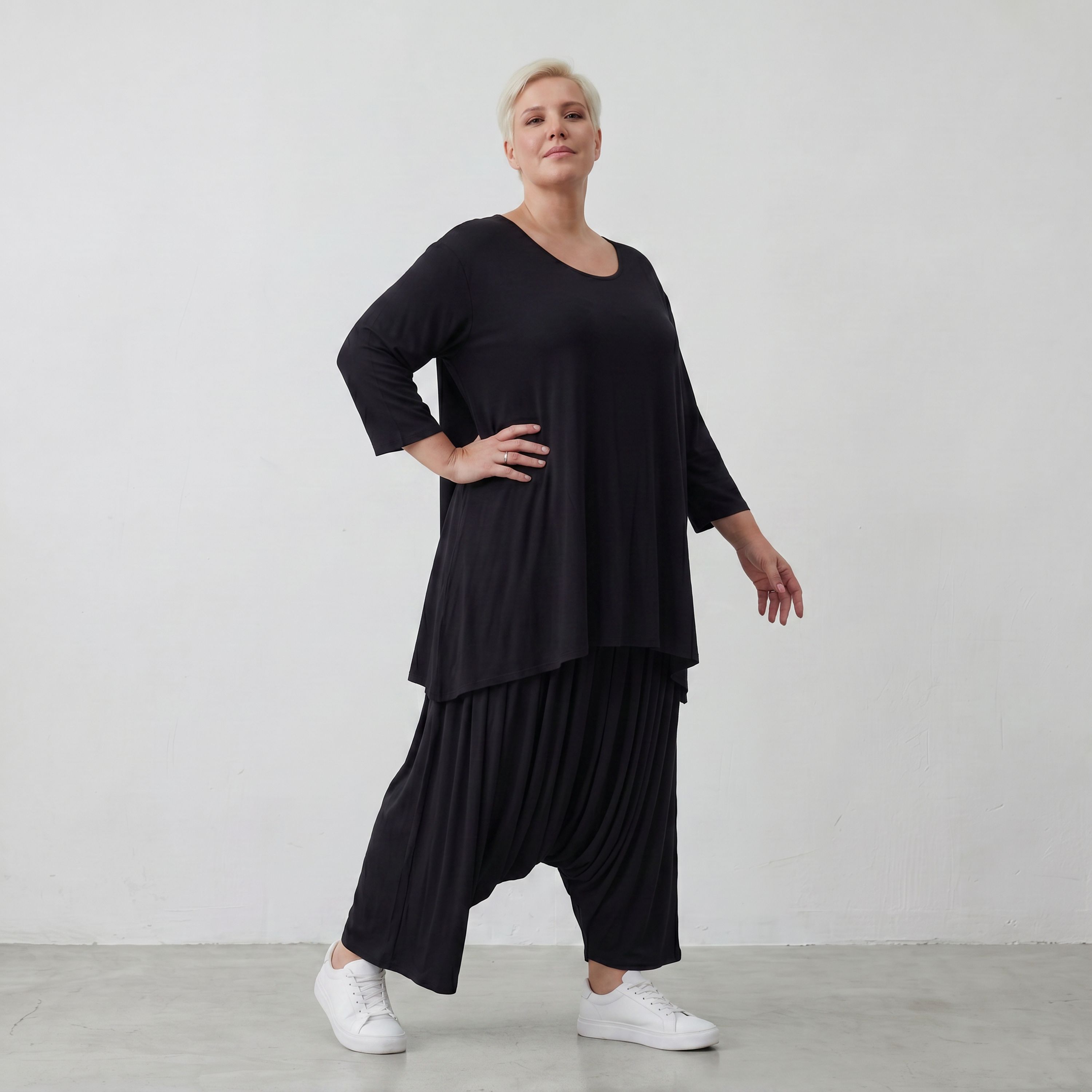 AKH Basics · Rock · Skye · 6944 · Schwarz