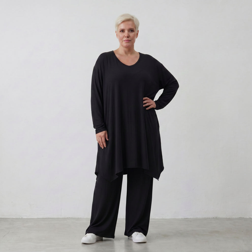 AKH Basics · Shirt · Skye · 2030 · Zwart