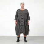 Robe AKH 6025, noire et blanche