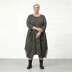 Robe AKH 6025, noire et blanche