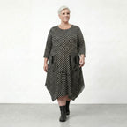 Robe AKH 6025, noire et blanche