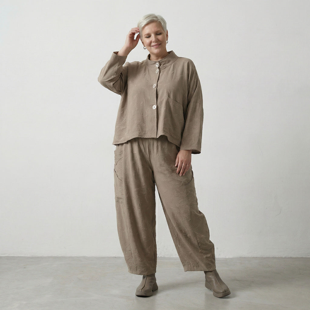AKH 6710 Trousers, Beige