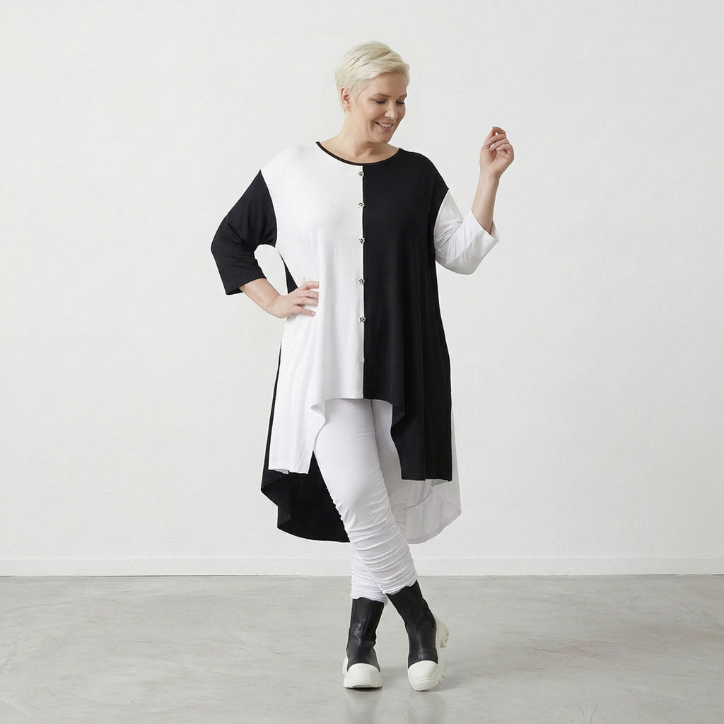 AKH 6892 Big Shirt, Black and White