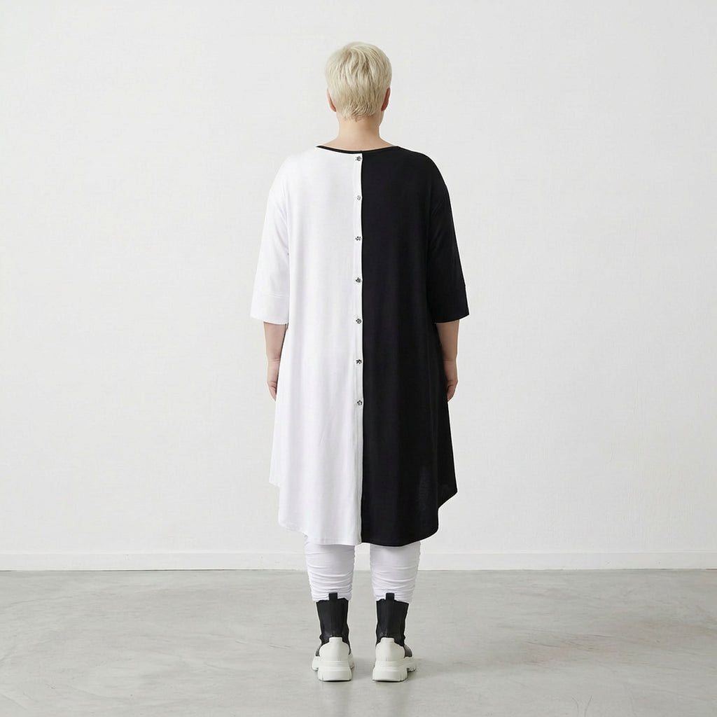 AKH 6892 Big Shirt, Black and White