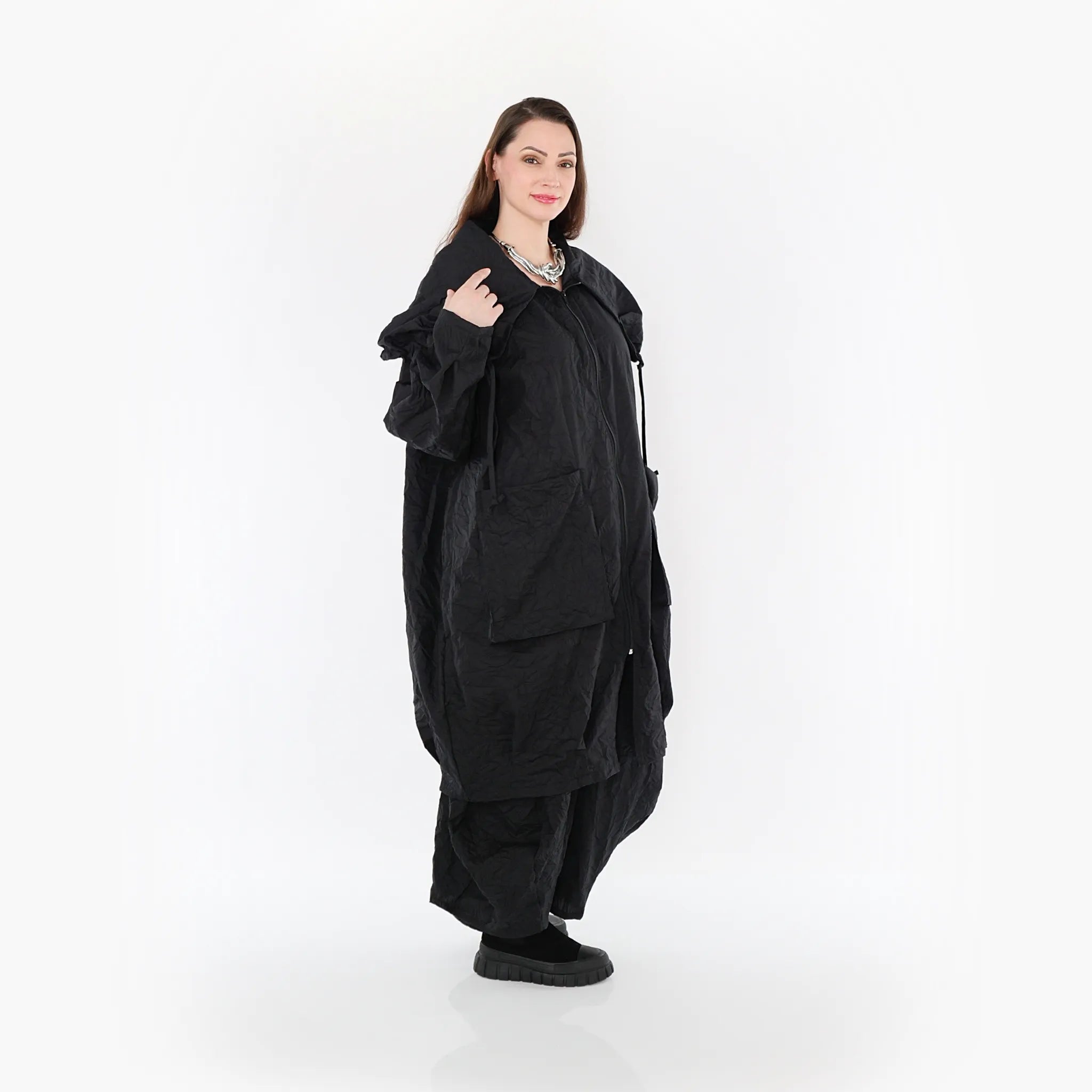 AKH Fashion Mantel 1417 Crushed, Schwarz