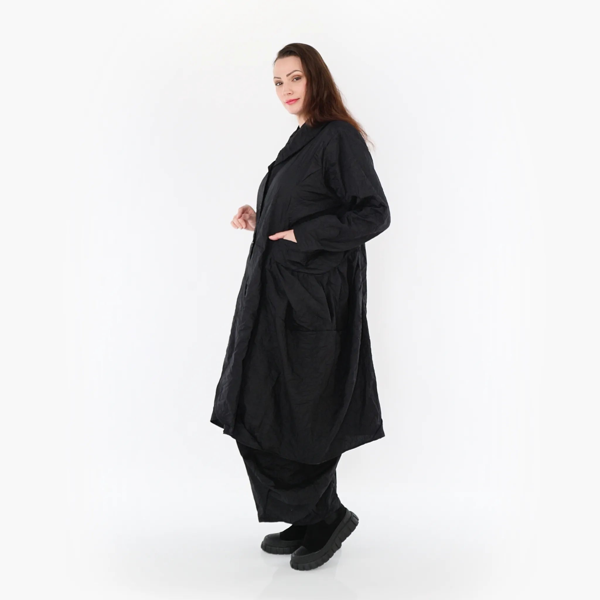 AKH Fashion Mantel 6583 Crushed, Schwarz