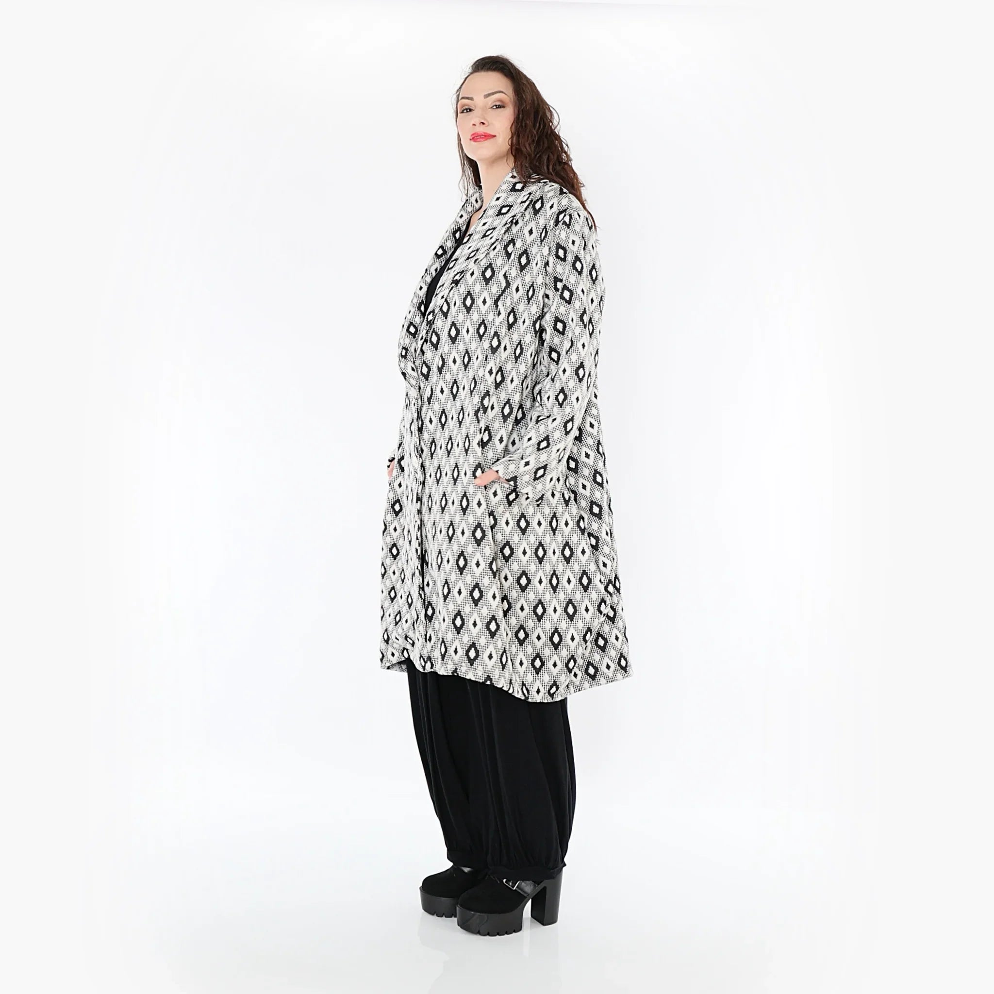 AKH Fashion Mantel 2494 Joyce, Weiß/Schwarz