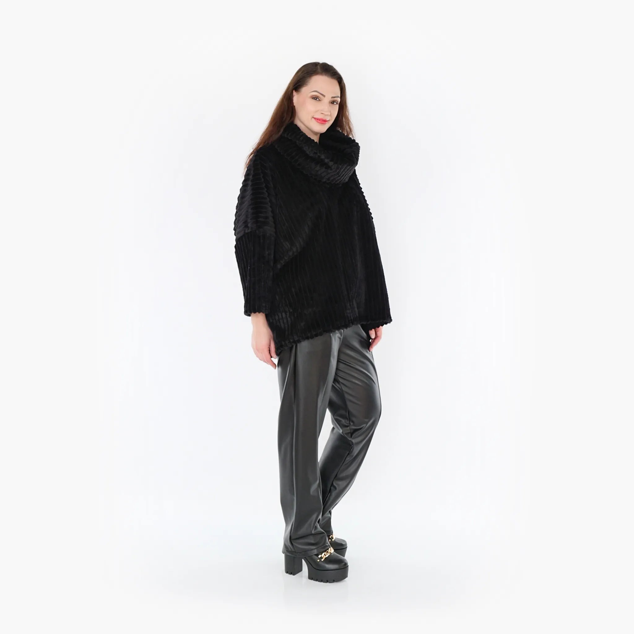 AKH 3091 Big Shirt, Black