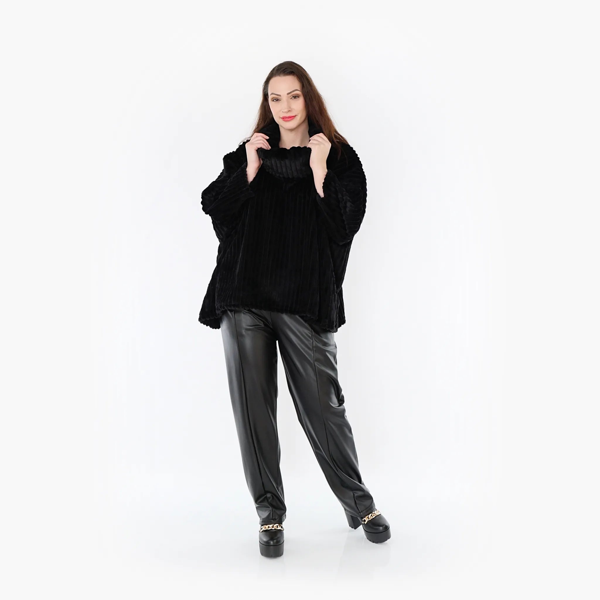 AKH 3091 Big Shirt, Black