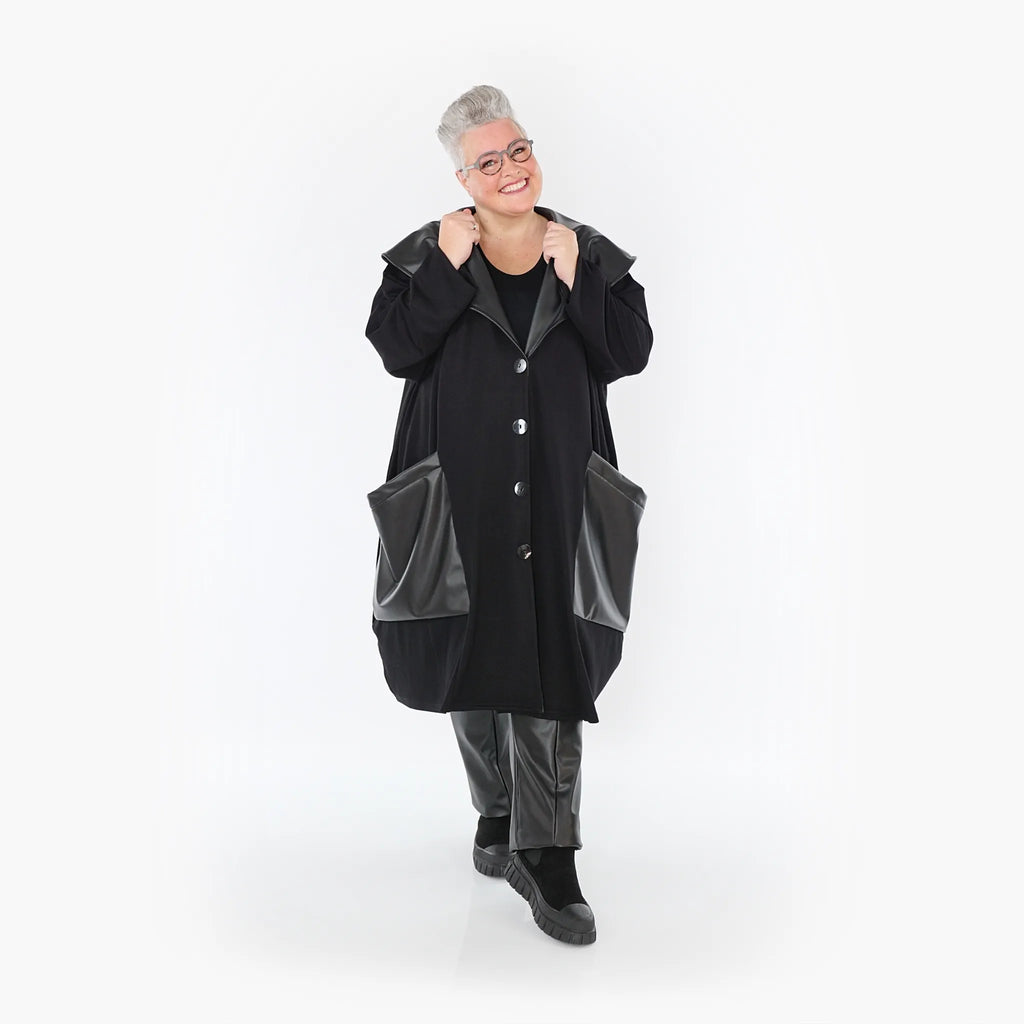 AKH 7002 Coat, Black