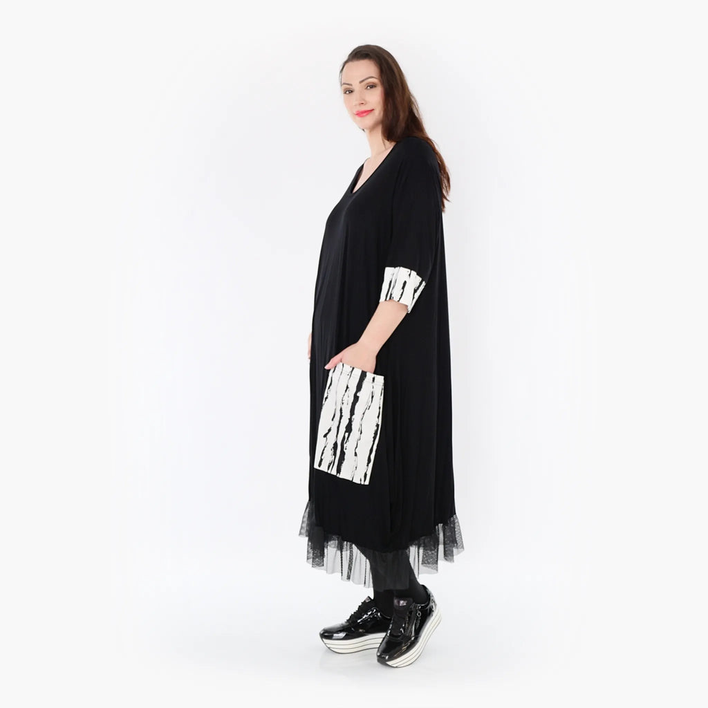 AKH 5909 Dress, White-Black