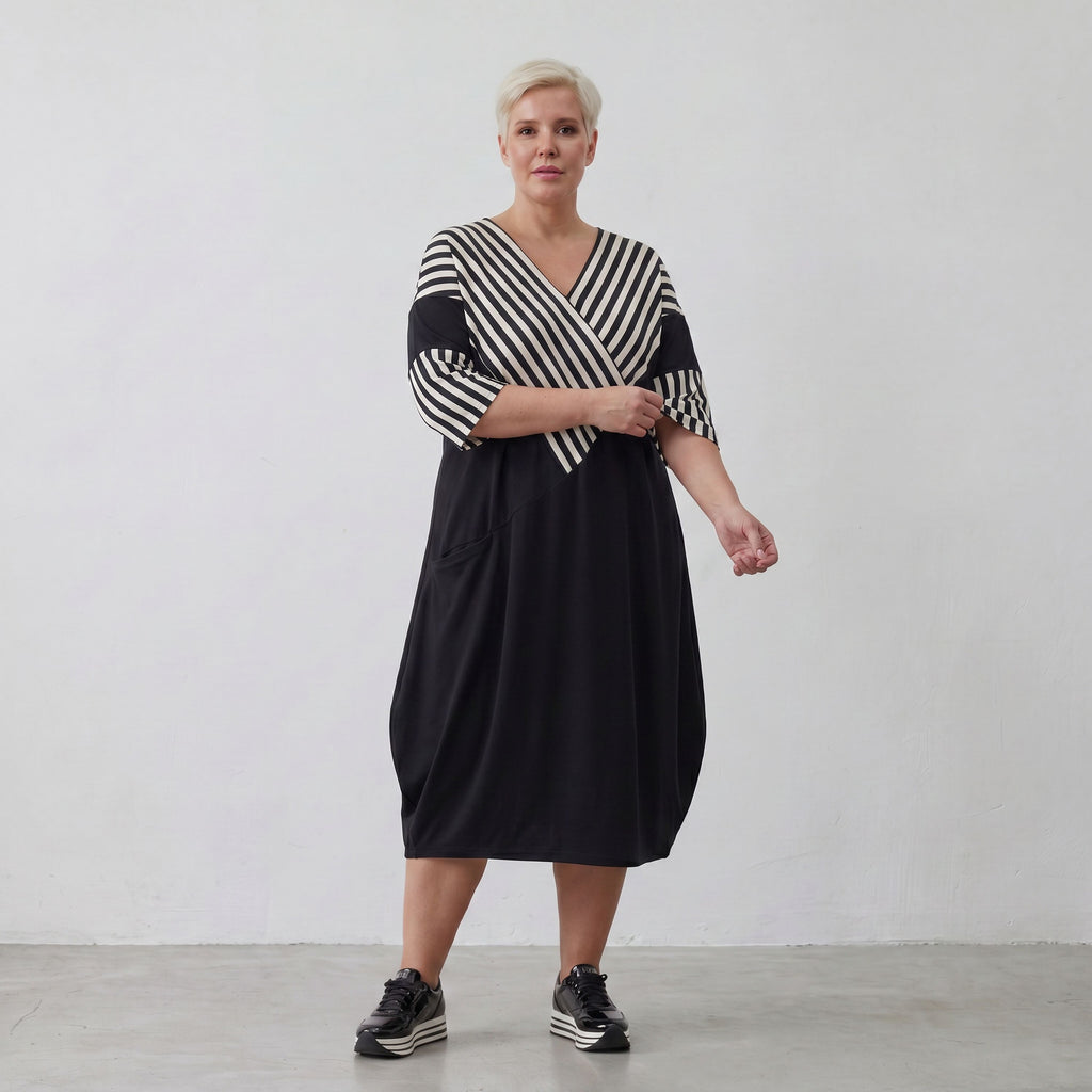 Robe AKH 6901, écru-noir