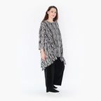 AKH 593 Big Shirt, Black and White