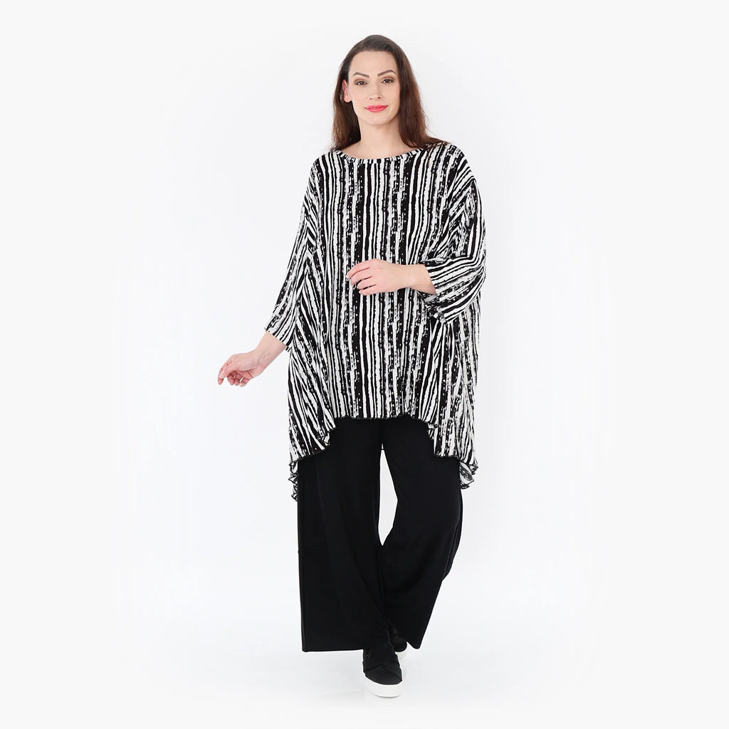 AKH 593 Big Shirt, Black and White