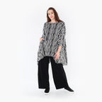 AKH 593 Big Shirt, Black and White