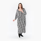 AKH Fashion Kleid 6677 Sakura, Schwarz/Weiß