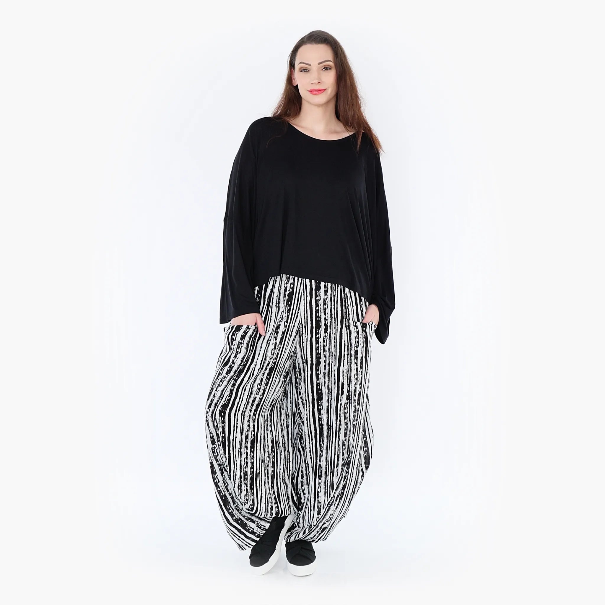 Pantalon AKH 8069, noir et blanc