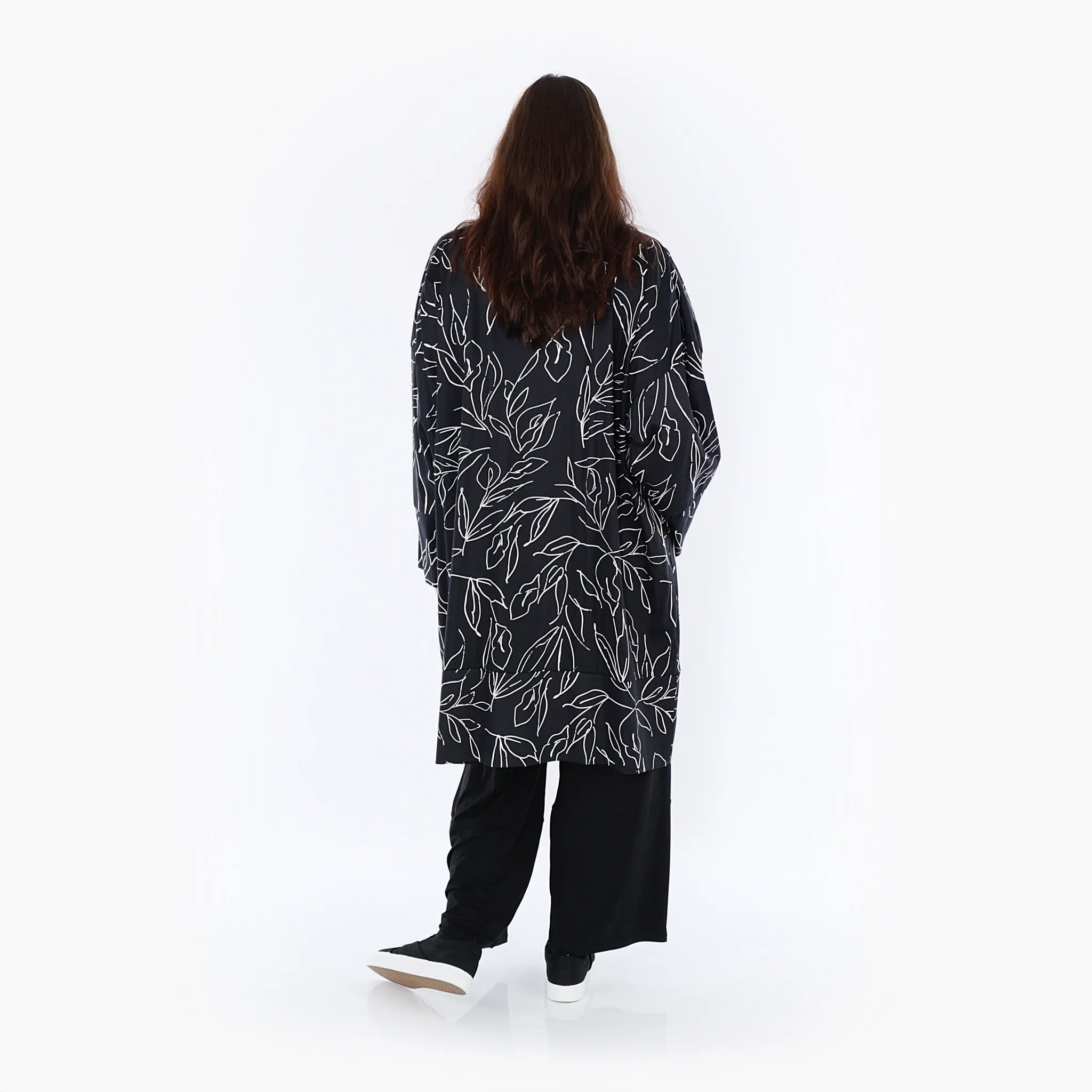 AKH 6693 Coat, Black and White