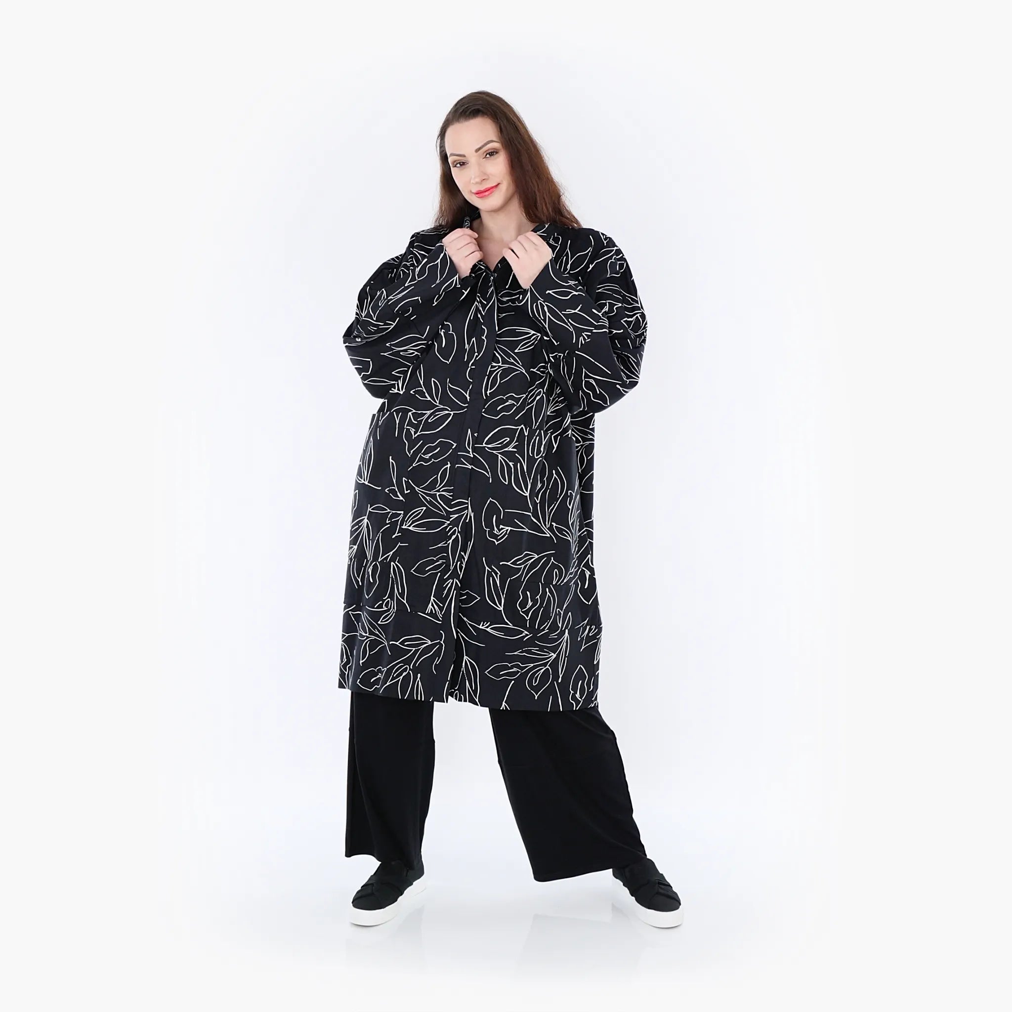AKH 6693 Coat, Black and White