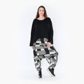 AKH 6992 Trousers, Black-Ecru