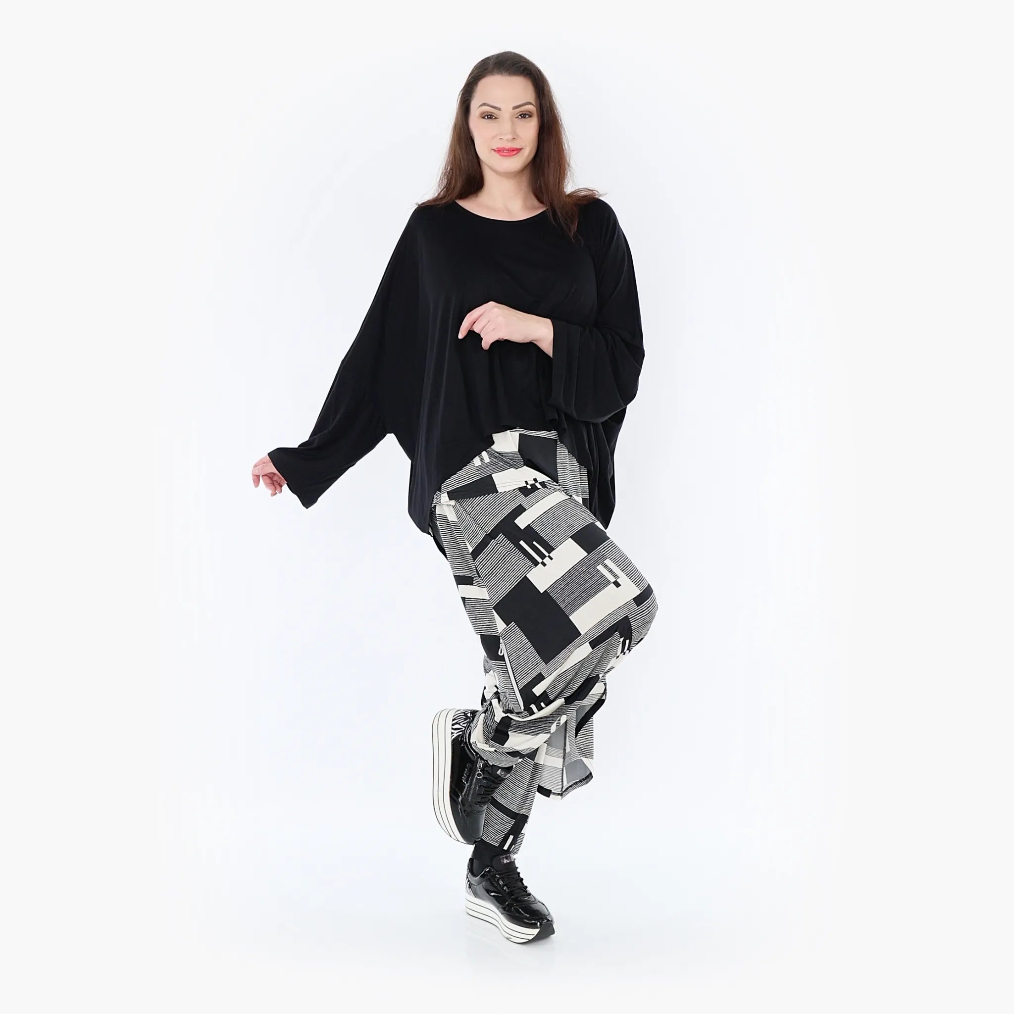 AKH 6992 Trousers, Black-Ecru