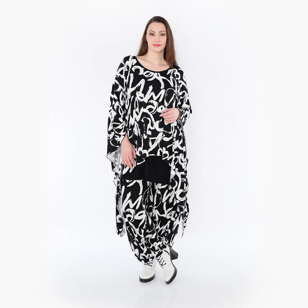 AKH 7026 Big Shirt, Black and White