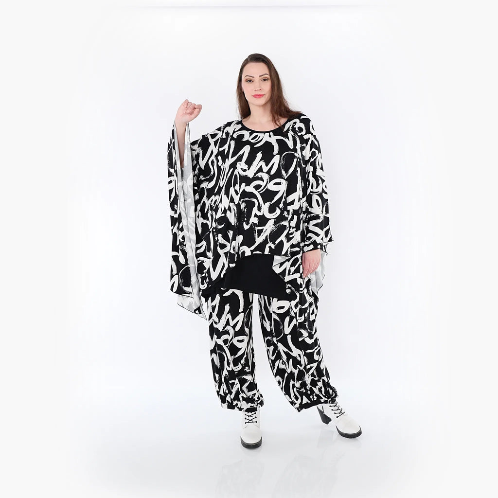 AKH 7026 Big Shirt, Black and White