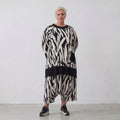 AKH 7021 Big Shirt, White-Black