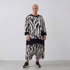 AKH 7021 Big Shirt, White-Black