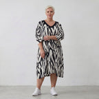AKH Fashion Kleid 7022 Donna, Weiß/Schwarz