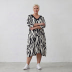 AKH Fashion Kleid 7022 Donna, Weiß/Schwarz
