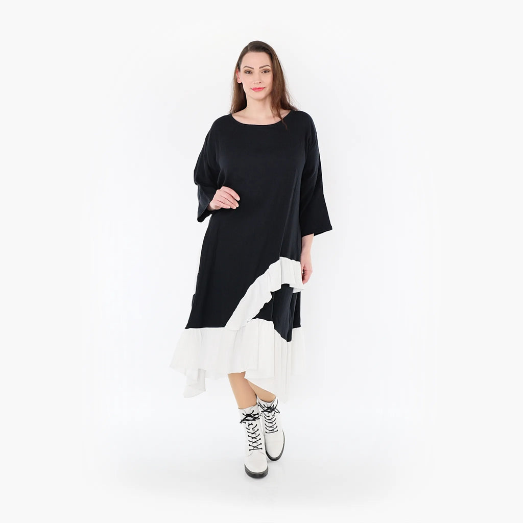 AKH 7024 Dress, Black and White