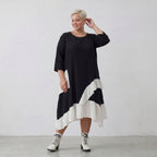 Robe AKH 7024, noire et blanche