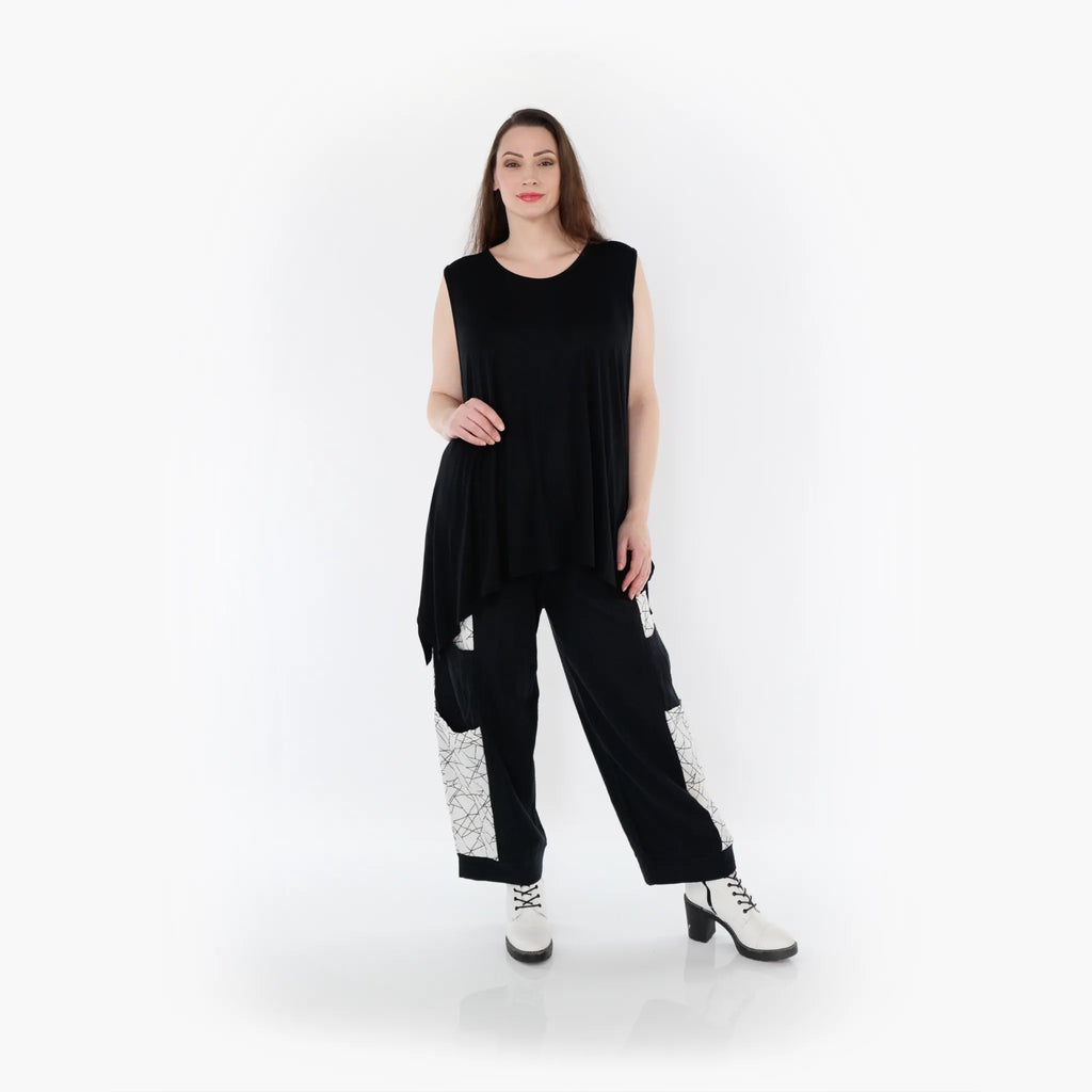 AKH 6556 Trousers, Black and White