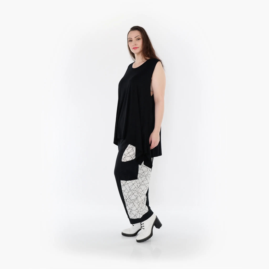 AKH 6556 Trousers, Black and White