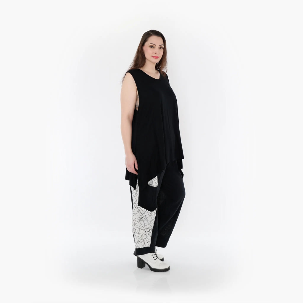 AKH 6556 Trousers, Black and White