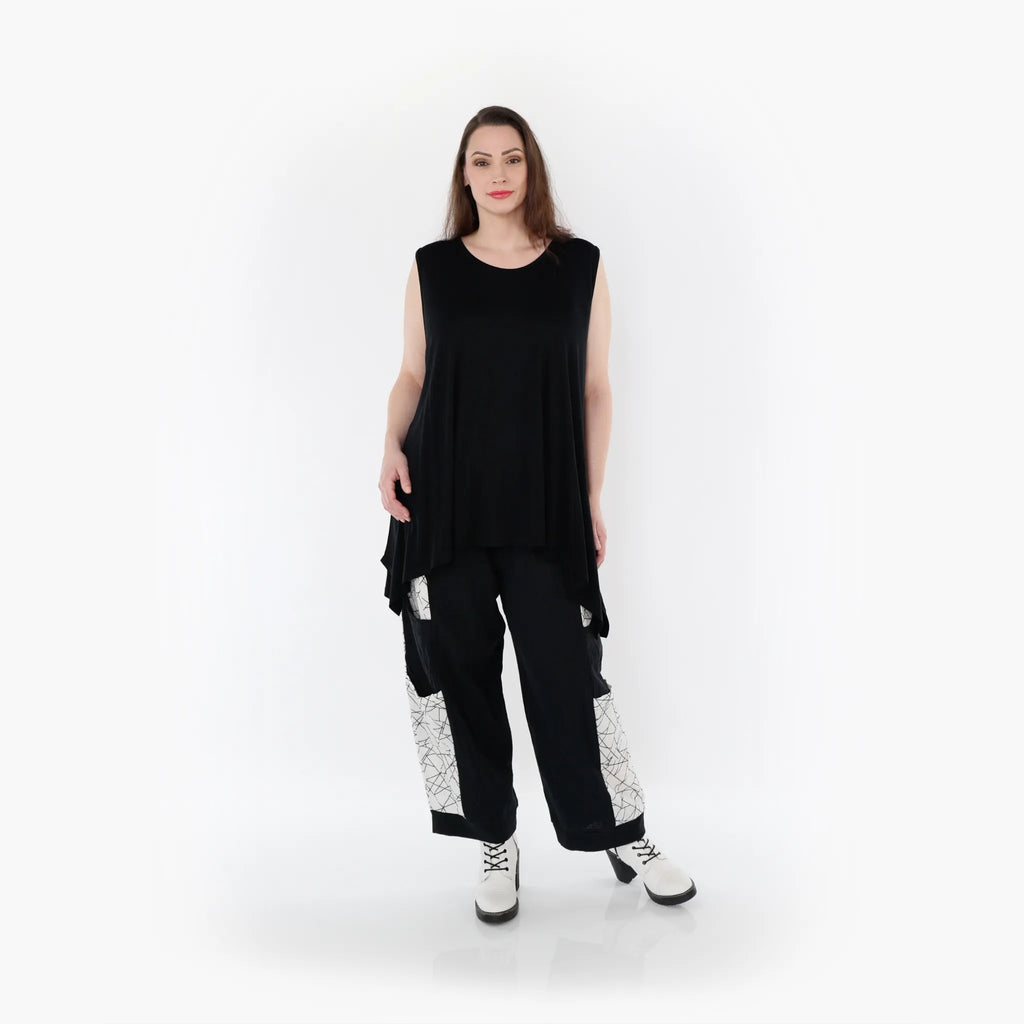 AKH 6556 Trousers, Black and White