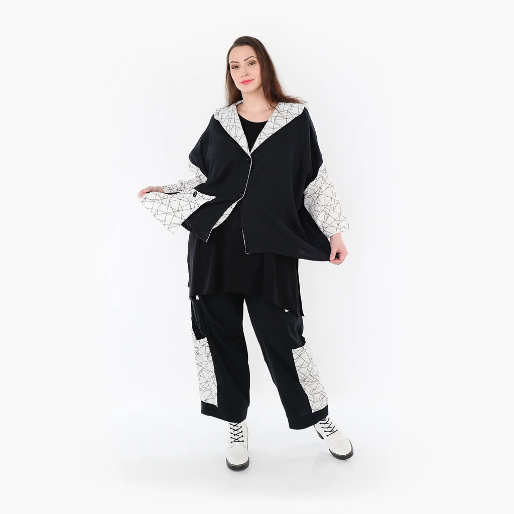 AKH 7025 Jacket, Black and White