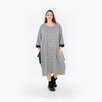 Robe AKH 2088, noire et blanche