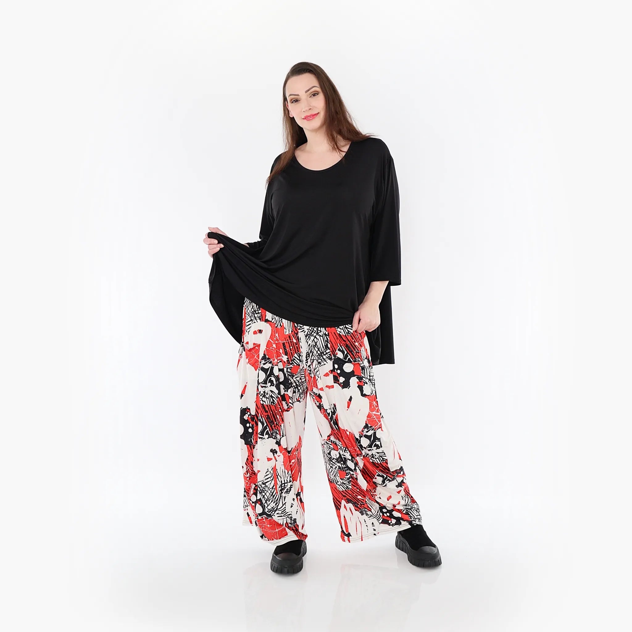 AKH Fashion Hose 8069 Whisper, Rot/Weiß/Schwarz