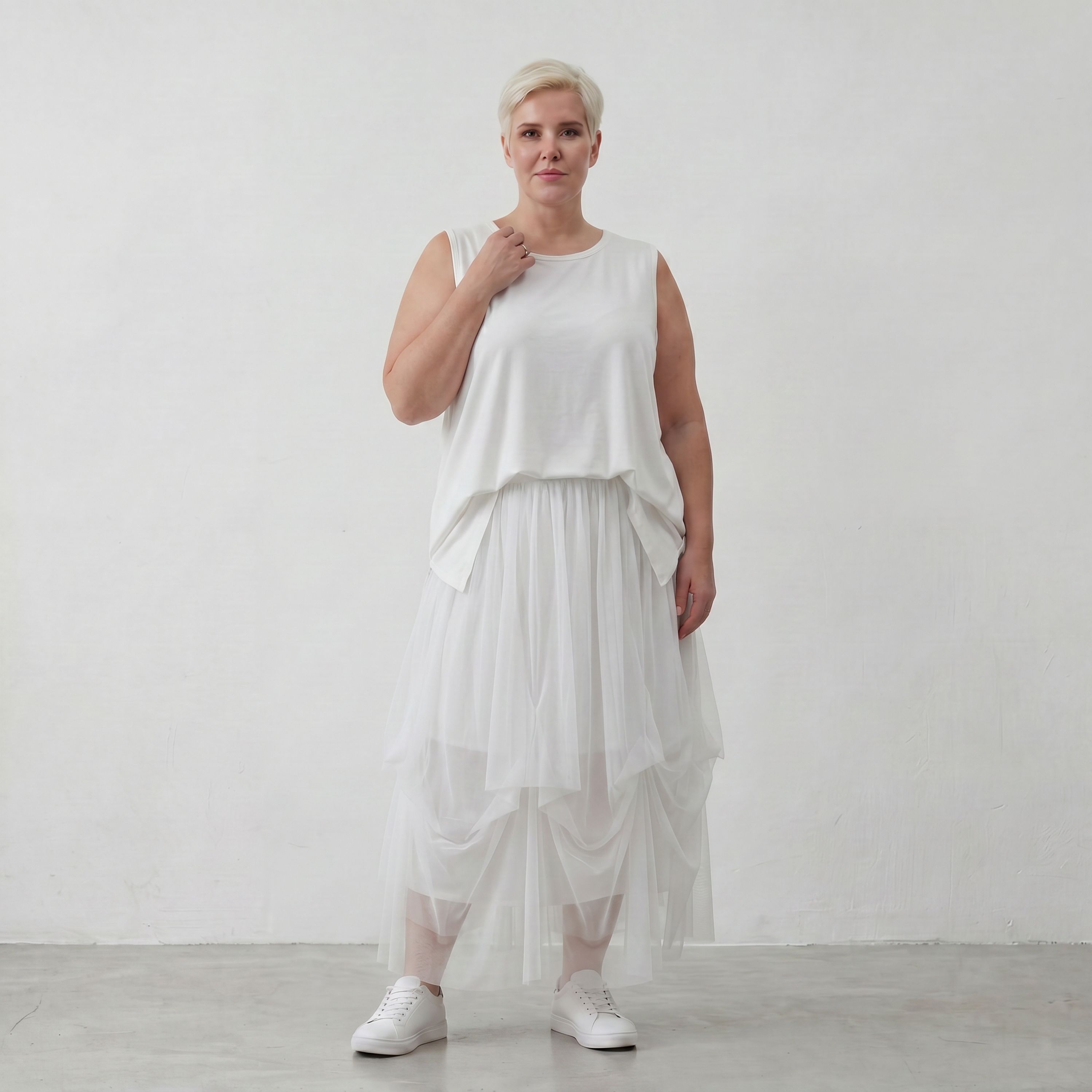AKH Fashion 7049 Skirt, White