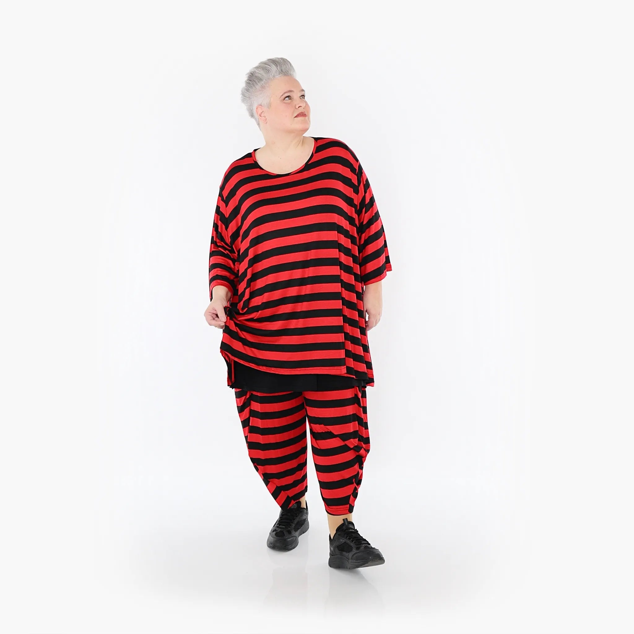 AKH Fashion Hose 8069 Lorena, Rot/Schwarz