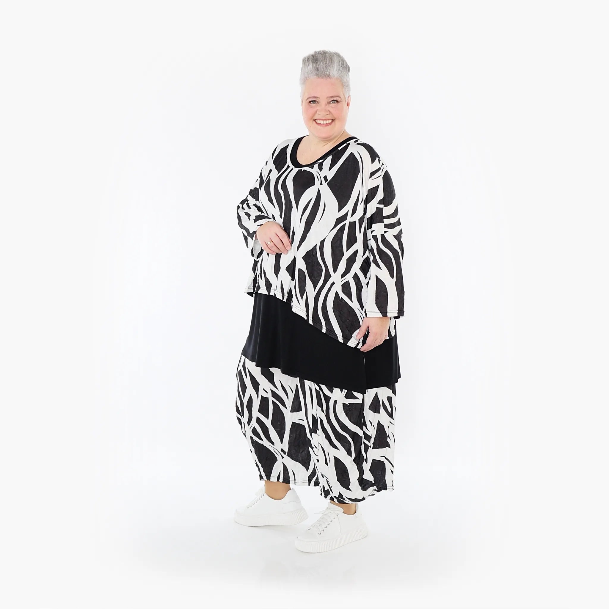 AKH Fashion 3018 Big Shirt, Black and White